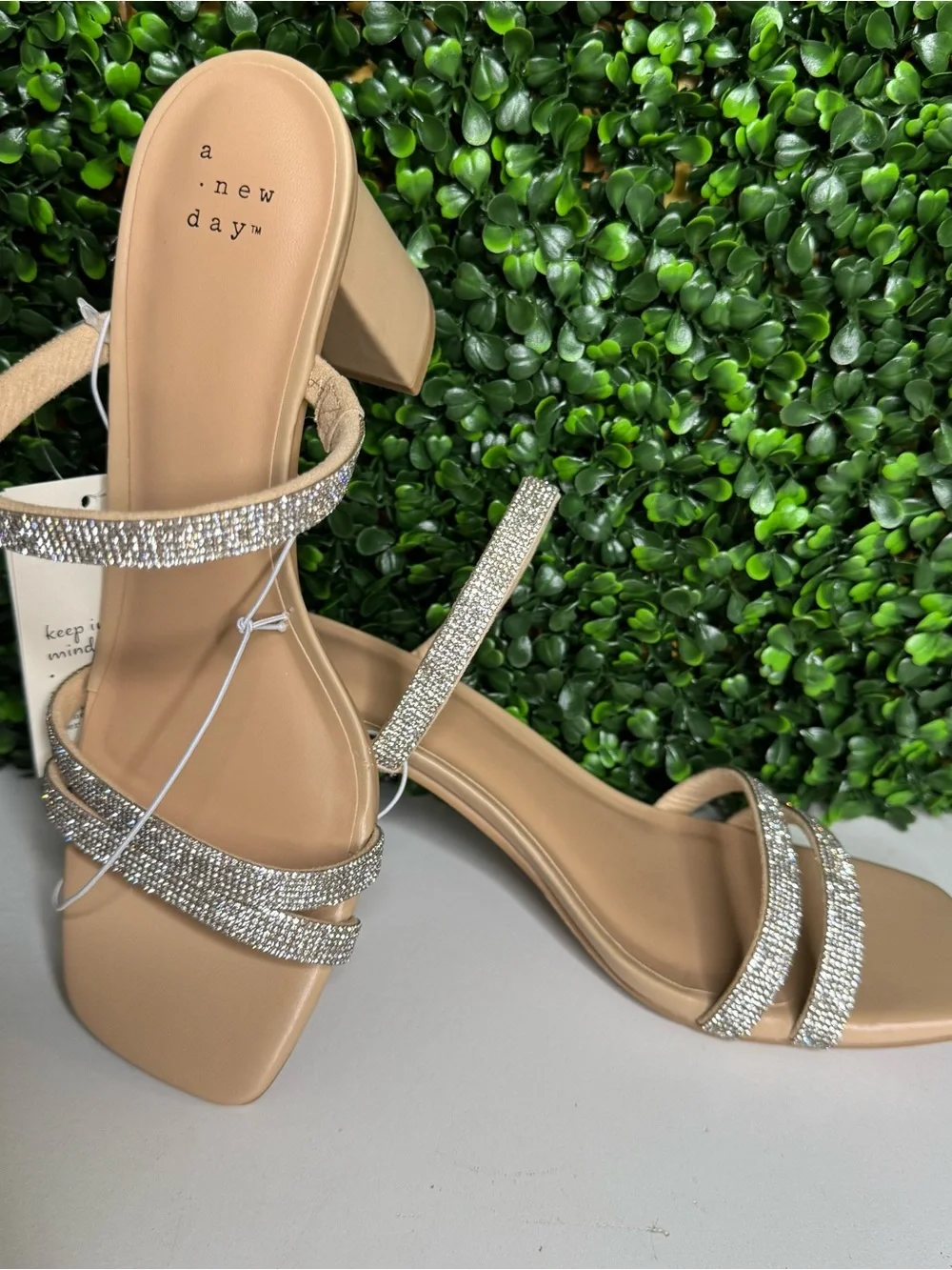 NWT 8.5 a new day Nude Rhinestone Triple-Strap Block Heel Sandals
